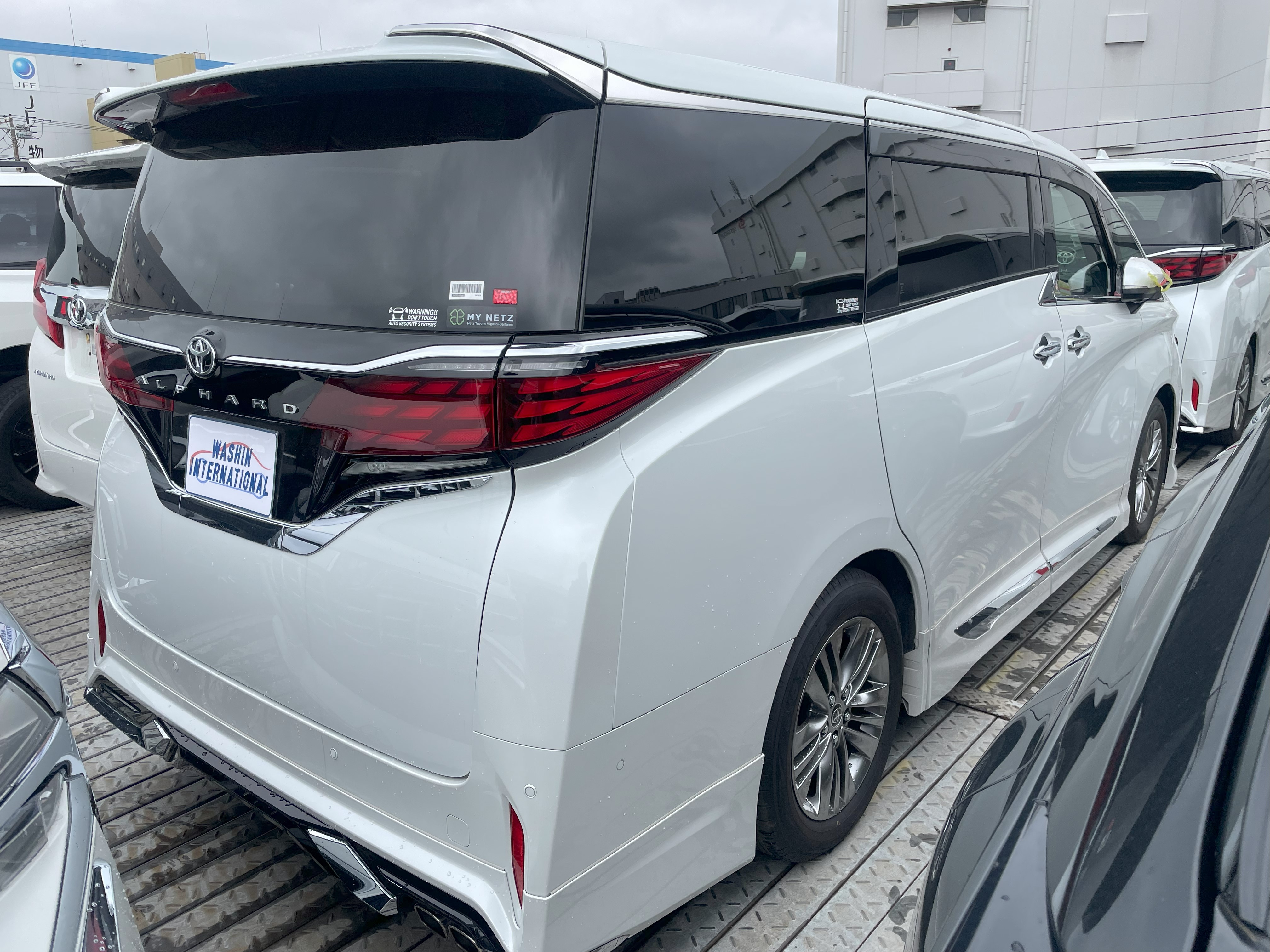 Toyota Alphard Z