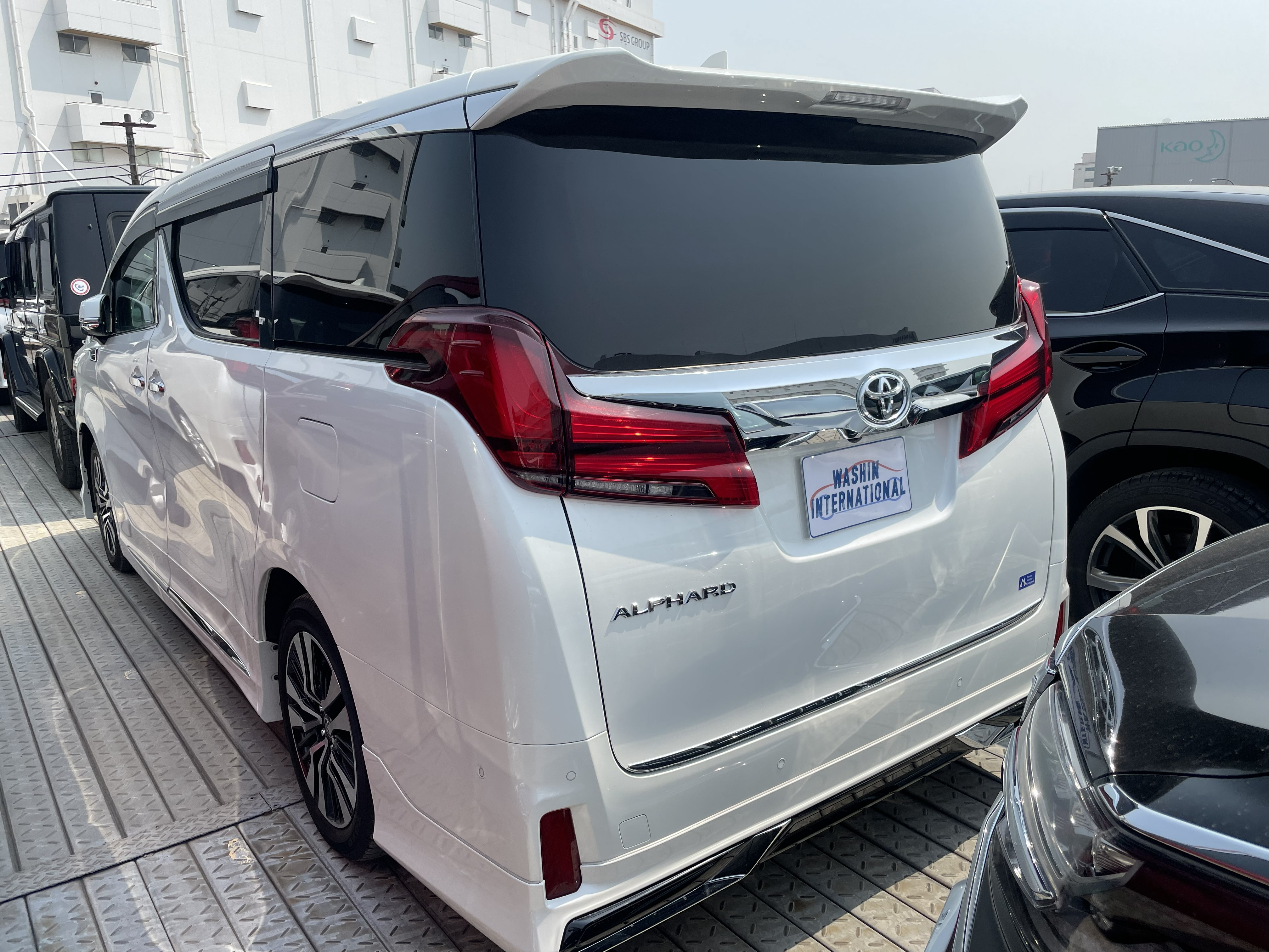 Toyota Alphard S C Package