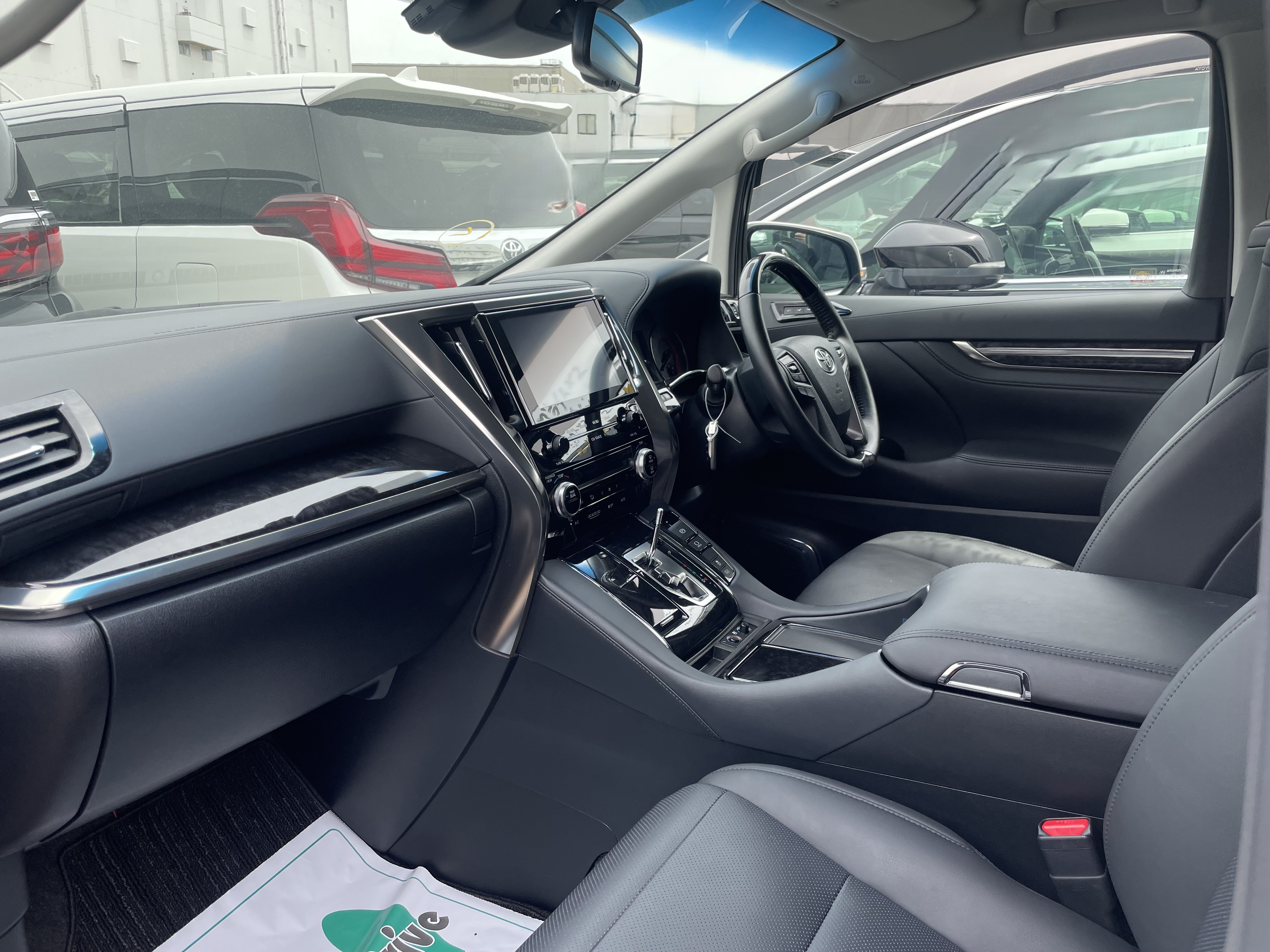 Toyota Alphard S C Package