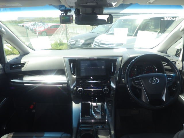 Toyota Alphard S C Package