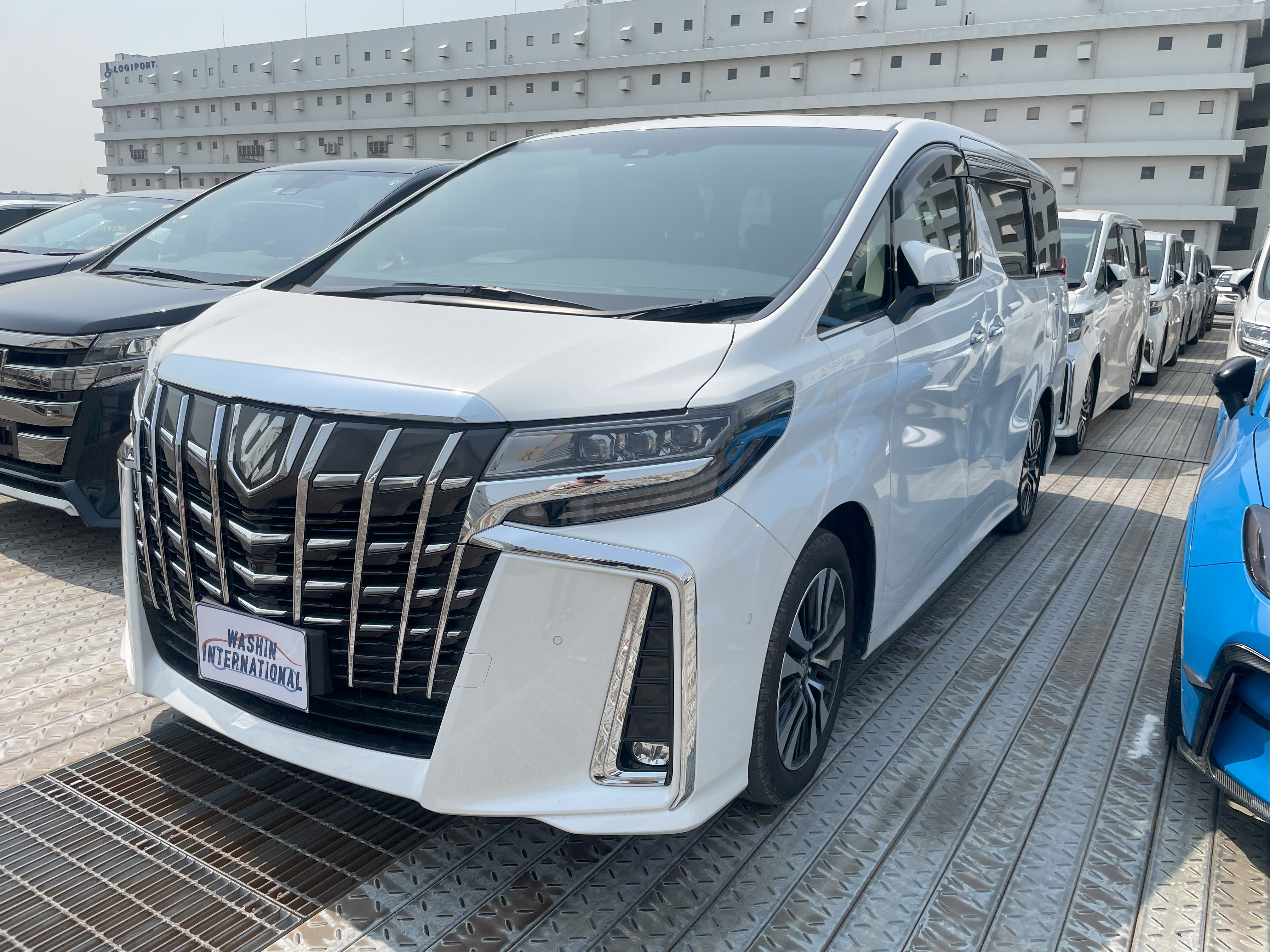 Toyota Alphard S C Package