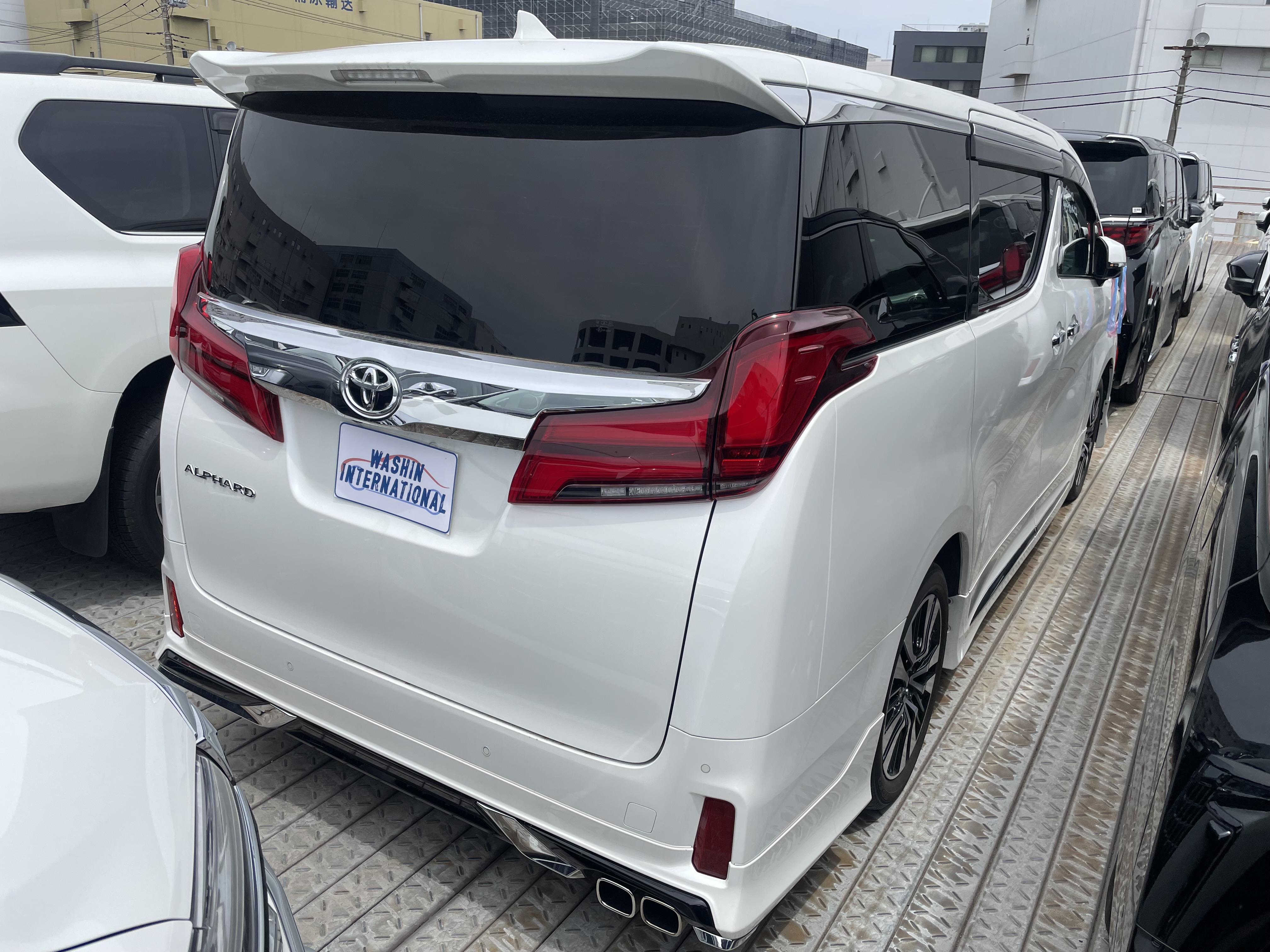 Toyota Alphard S C Package
